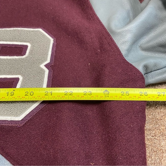 NEFF VARSITY BRUINS 🏈 🔥🔥 - Picture 5 of 8